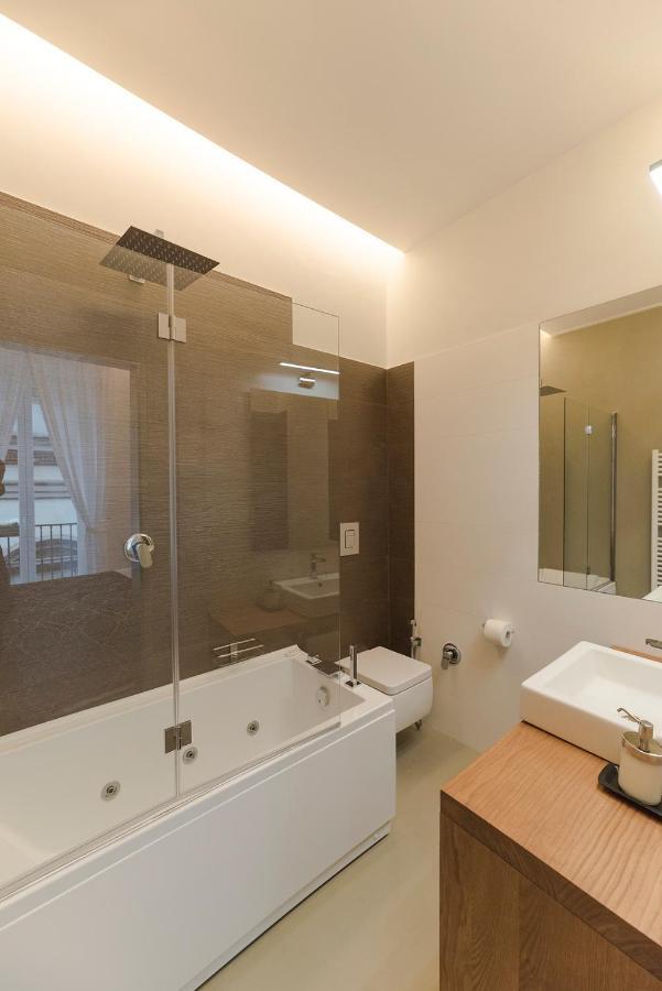 Bed & Breakfast A Misura Duomo & - Ls *